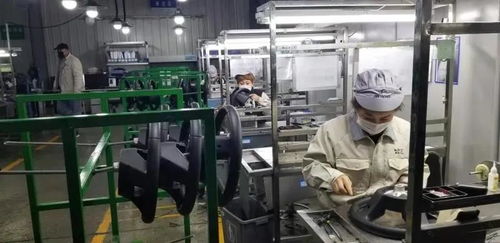 光耀疫線 我市光伏電子信息行業(yè)逆勢突破，光電子器件制造與銷售再創(chuàng)新高